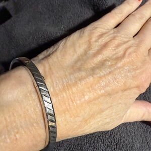 Sterling Silver bangle Bracelet